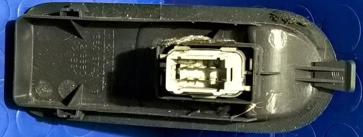 PULSANTI ALZAVETRO SX RENAULT SCENIC 2005 8200315042<br /><br />