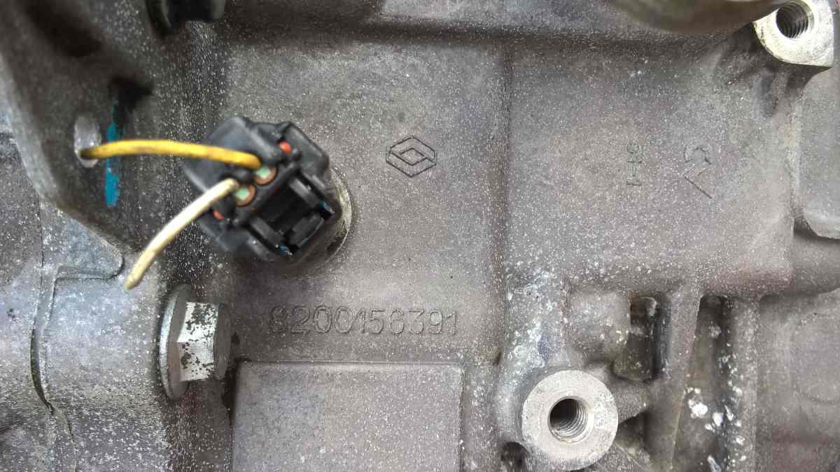 CAMBIO MECCANICO RENAULT MEGANE 1.9 CDI 2005 8200156391<br /><br /><br />