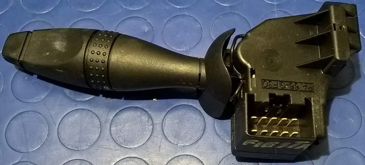 BLOCCO COMANDI TERGICRISTALLI FORD FIESTA 1.4 HDI 2006 1357437<br />