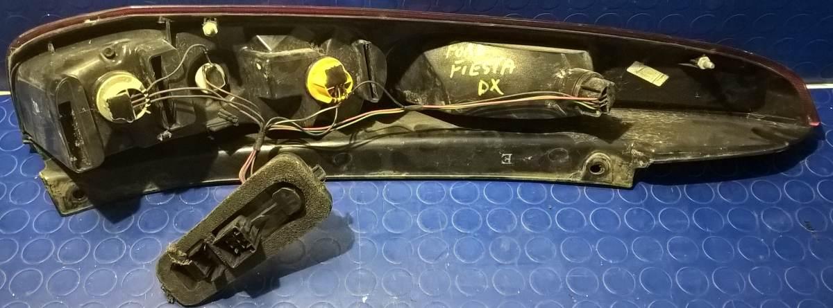 Fanale dx ford fiesta 1.4 hdi 2006