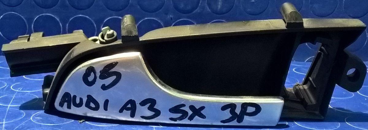 MANIGLIA INTERNA SX AUDI A3 2006 2.0 TDI 140CV  8P3867019 <br />
