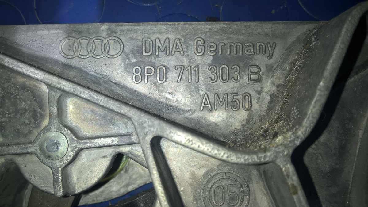 LEVA FRENO A MANO AUDI A3 2006 2.0 TDI 140CV  8P0711303C<br />