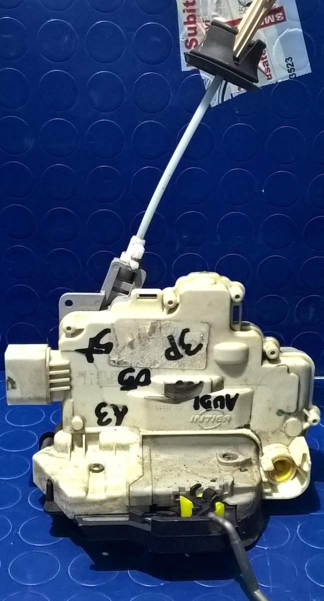 CHIUSURA PORTIERA ANT SX AUDI A3 2006 2.0 TDI 140CV  4F1837015E<br />