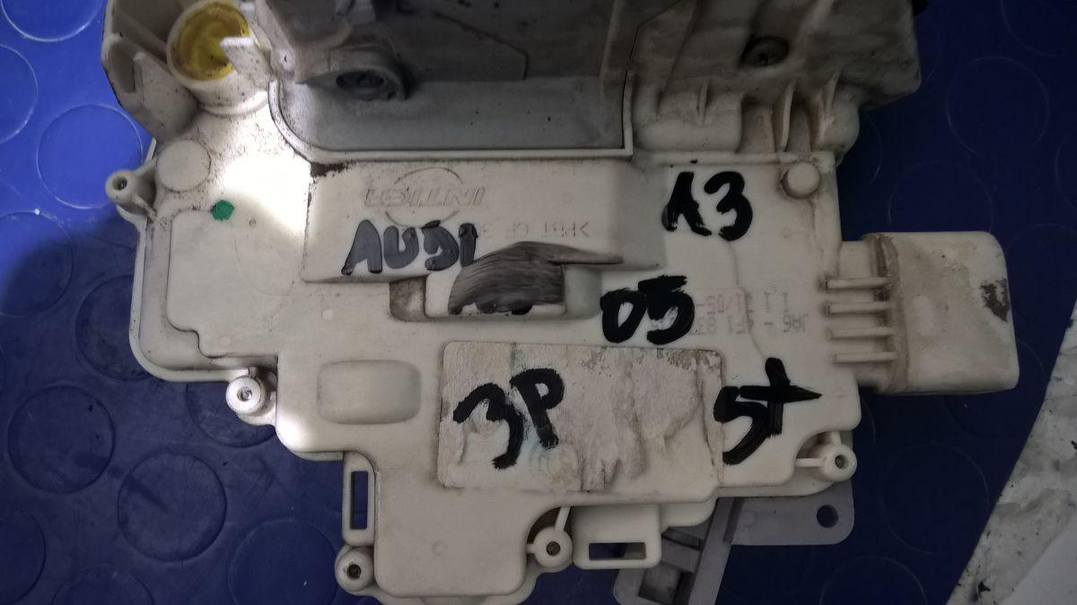 CHIUSURA PORTIERA ANT SX AUDI A3 2006 2.0 TDI 140CV  4F1837015E<br />