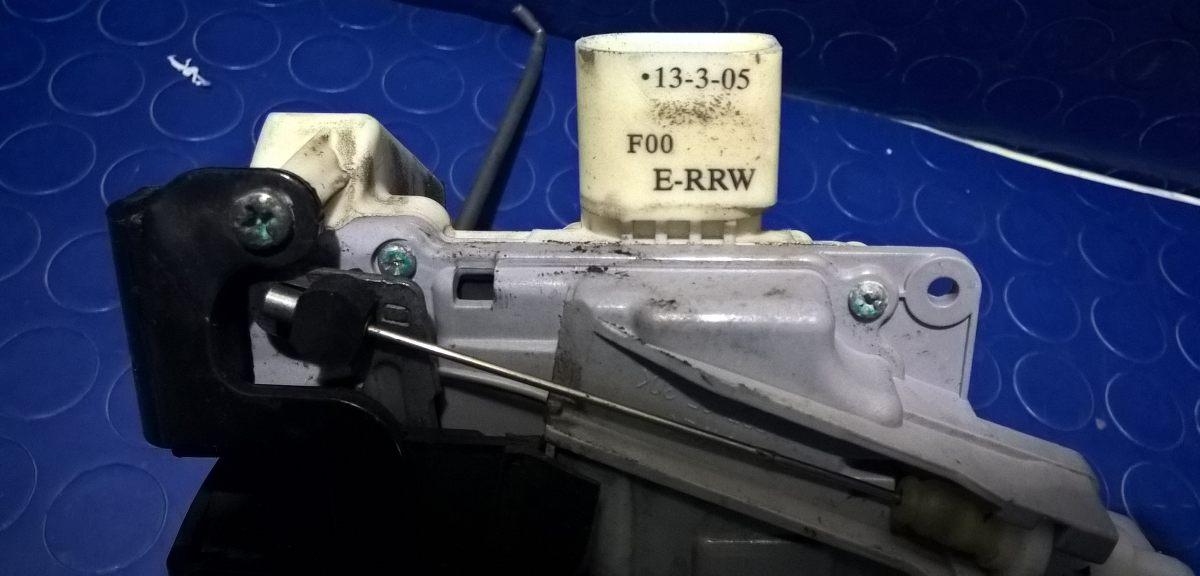 CHIUSURA PORTIERA ANT DX AUDI A3 2006 2.0 TDI 140CV  4F1837016A<br />