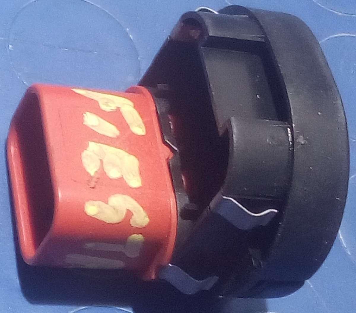 PULSANTE ALZAVETRO DX FORD FIESTA 1.4 HDI 2006 1107243<br />