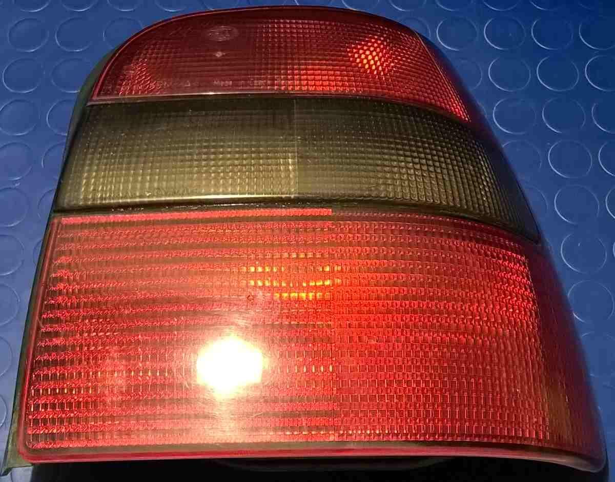 FANALE DX SKODA FELICIA 2000 6U0945096A<br />