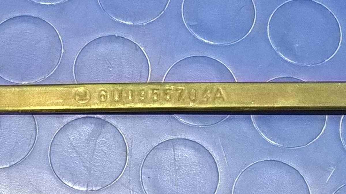 BRACCIO TERGICRISTALLO POSTERIORE SKODA FELICIA 2000 6U0955704A<br />