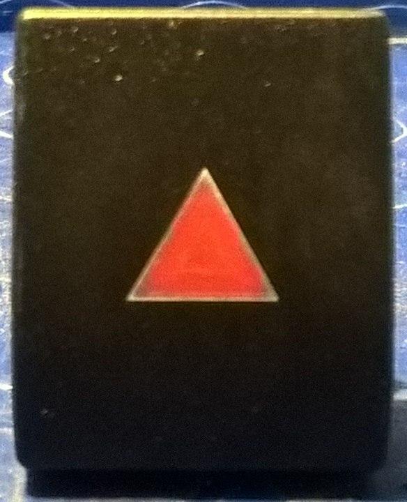 PULSANTE LUCI DI EMERGENZA PEUGEOT 3008 1.6 HDI 109cv 2010 96652440XT<br />