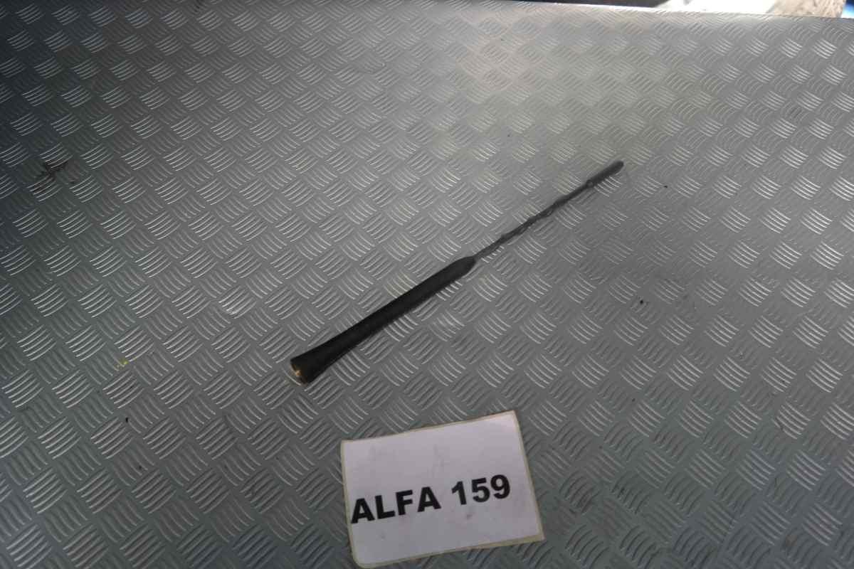 Alfa romeo 159 antenna