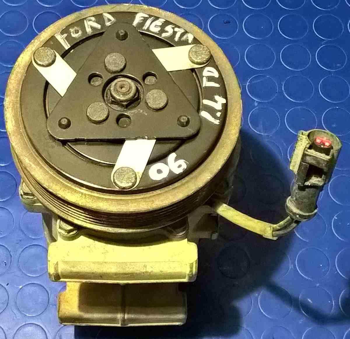 COMPRESSORE ARIA CONDIZIONATA FORD FIESTA 1.4 TDI 2006 2S6119D629AD<br />