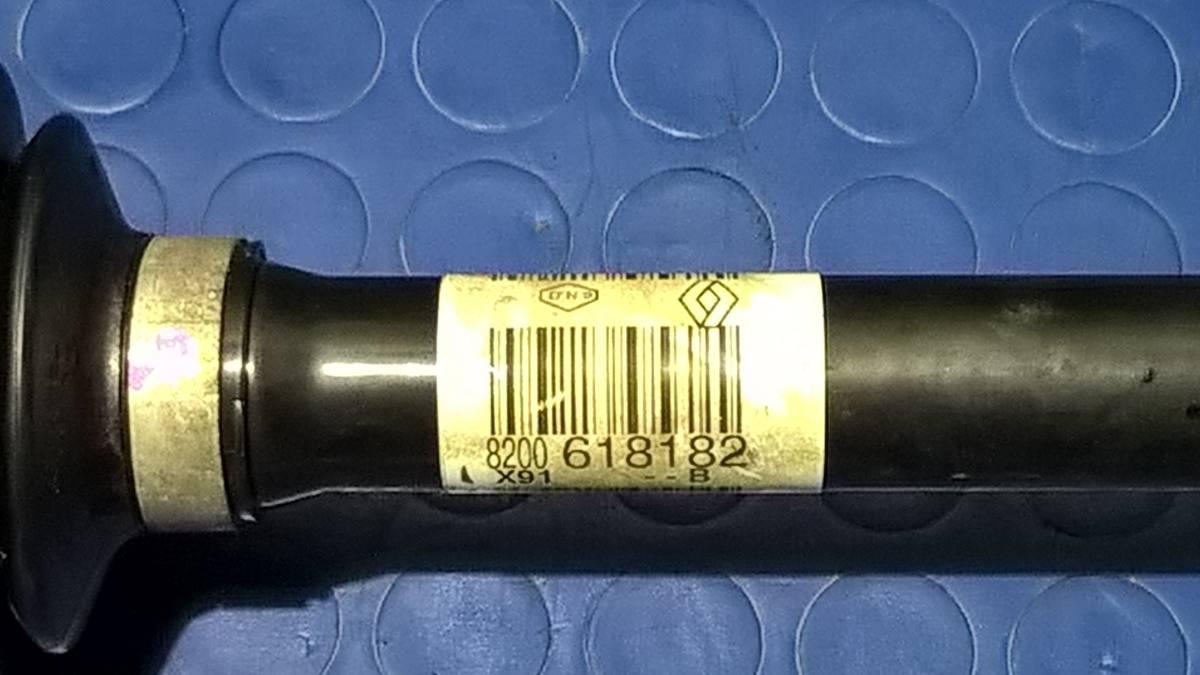 SEMIASSE SX RENAULT LAGUNA 2.0 CDI 8200618182<br /><br /><br />