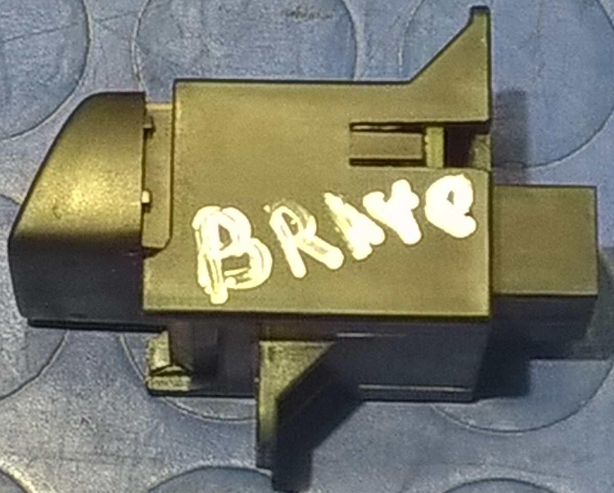 PULSANTE 4 FRECCE FIAT BRAVO 2010 735424252<br /><br />