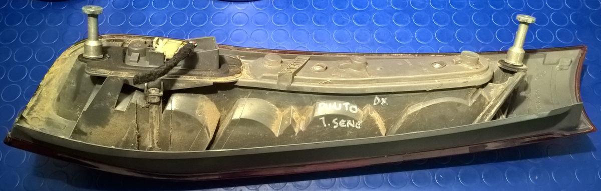 FANALE DX FIAT PUNTO 1 SERIE 29420202<br /><br /><br />