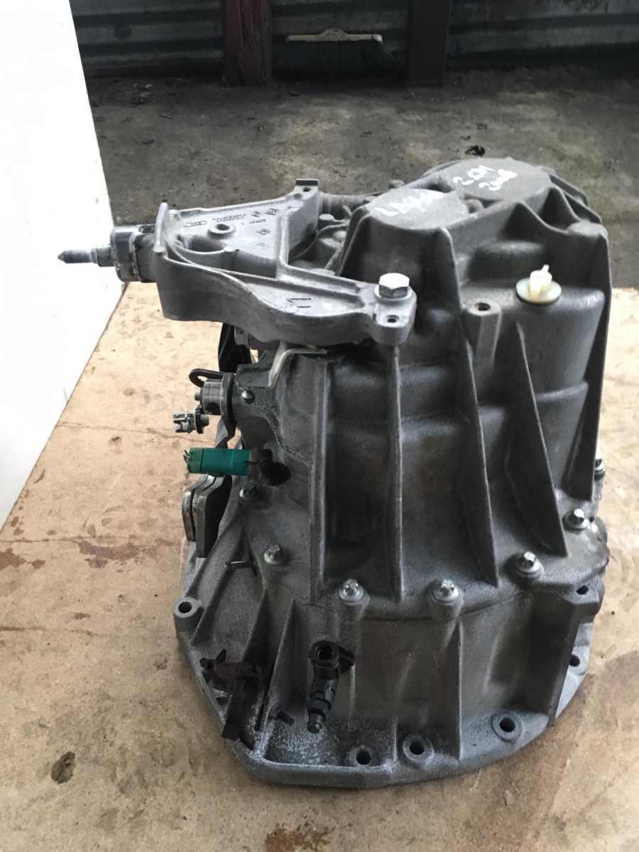 SCATOLA CAMBIO RENAULT LAGUNA 2.0 DCI 2008 8200600466<br /><br /><br />