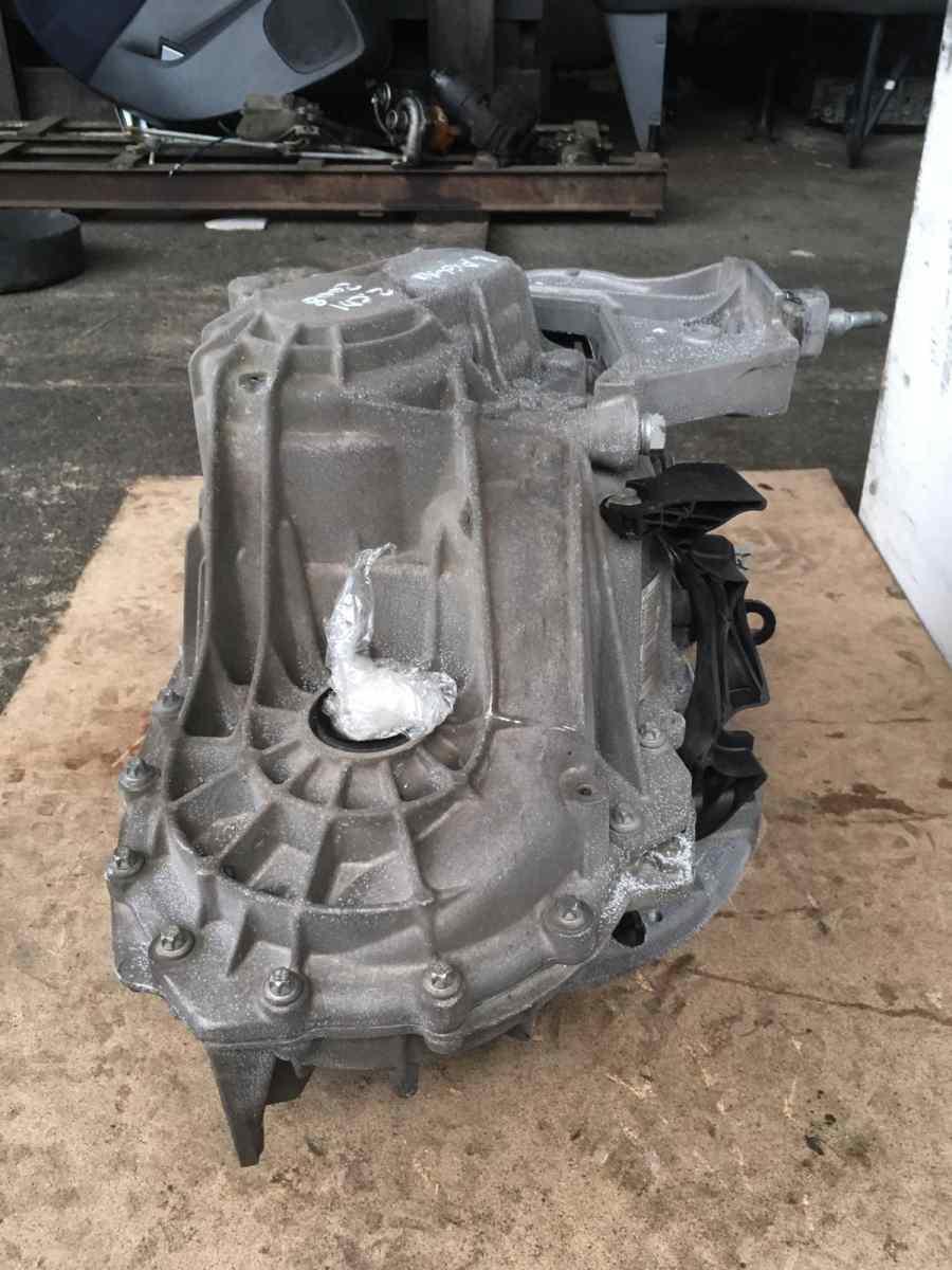 SCATOLA CAMBIO RENAULT LAGUNA 2.0 DCI 2008 8200600466<br /><br /><br />