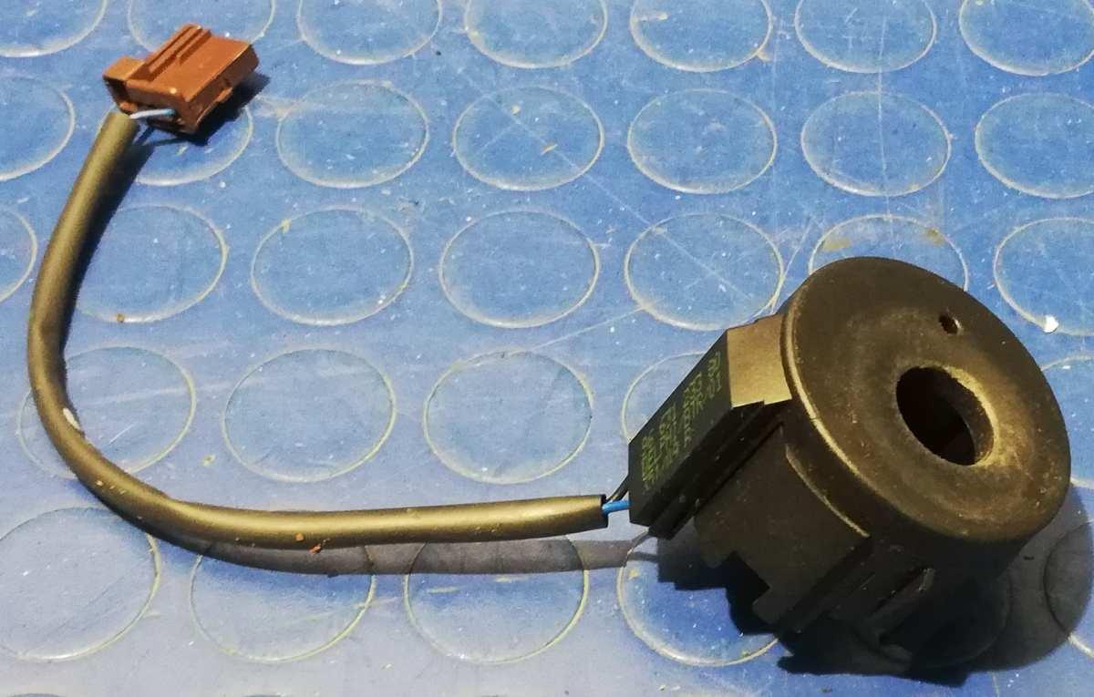 ANTENNINO CHIAVE PEUGEOT 3008 1.6 HDI 6160C1<br /><br /><br />