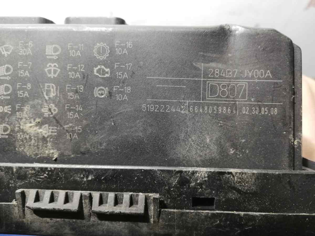 PORTA FUSIBILI RENAULT KOLEOS 2.0 DCI 284B7JY004<br /><br />