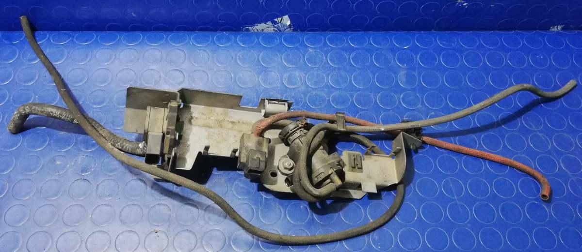 POMPA IMPIANTO TERGICRISTALLO MINI ONE R56 1.6 TDI 2011 67128377987<br /><br /><br />