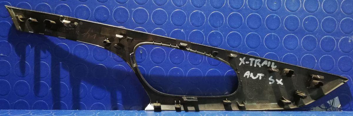 COPRIMANIGLIA ANTERIORE SX NISSAN X'TRAIL 2016 806834CL0A<br />