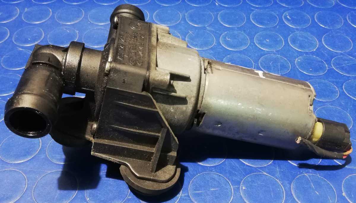 VALVOLA CIRCOLO ACQUA BMW SERIE 1 120D 2007 0392020097<br /><br /><br />