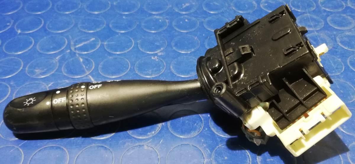 BLOCCO COMANDI LUCI SUZUKI SWIFT 1.3 B 2007 3721062JA0000<br />