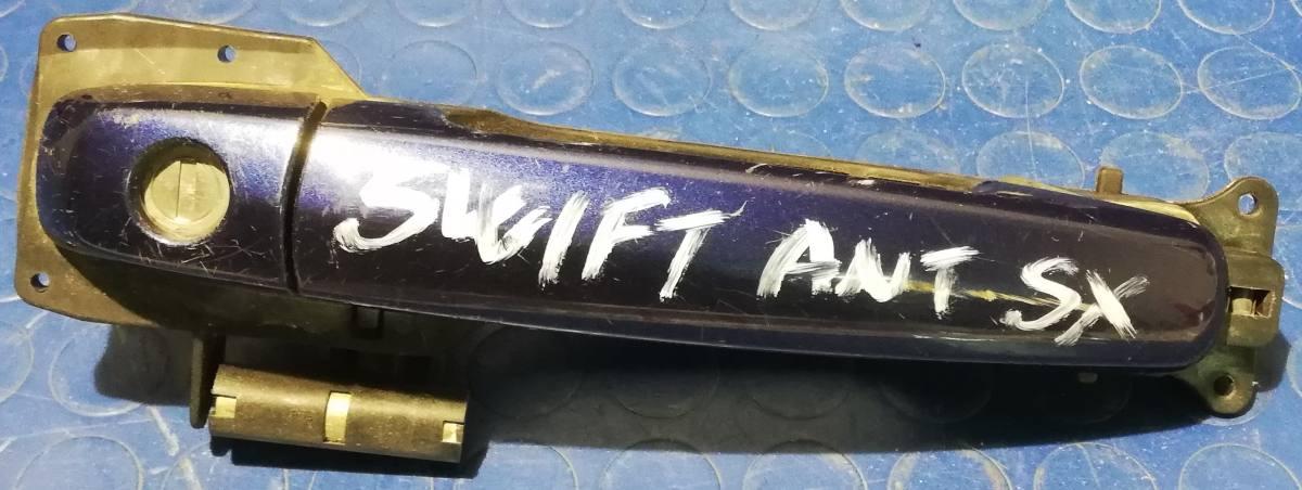MANIGLIA ANT SX SUZUKI SWIFT 1.3 B 2007 8281263J00ZCE<br /><br /><br />