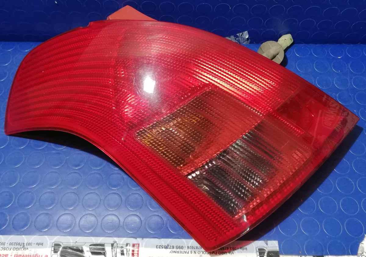 FANALE SX SUZUKI SWIFT 1.3 B 2007 3567062J00<br /><br /><br />