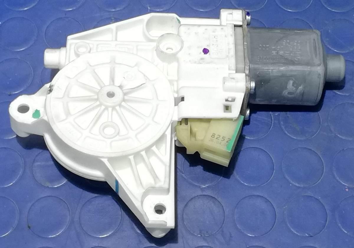 MOTORINO ALZAVETRO POST DX MERCEDES CLASSE R 2007 A2518200208<br /><br /><br />