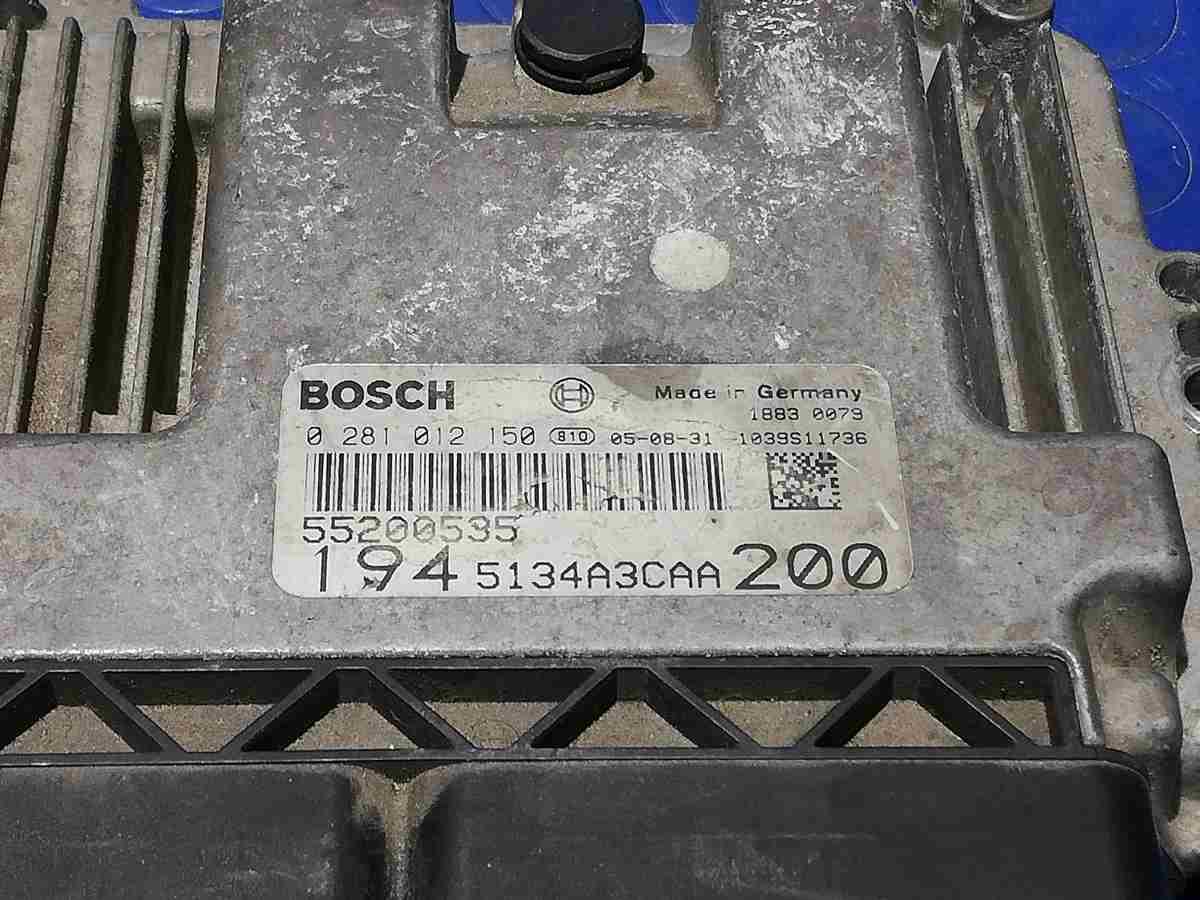 CENTRALINA MOTORE FIAT CROMA 2.4 JTD 2007 55200535<br /><br />