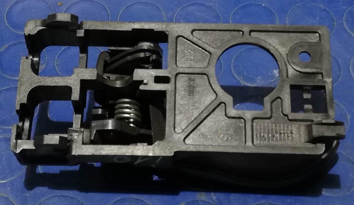 MANIGLIA INTERNA ANT DX HYUNDAI I 10 2010 826200X0004X<br /><br /><br />