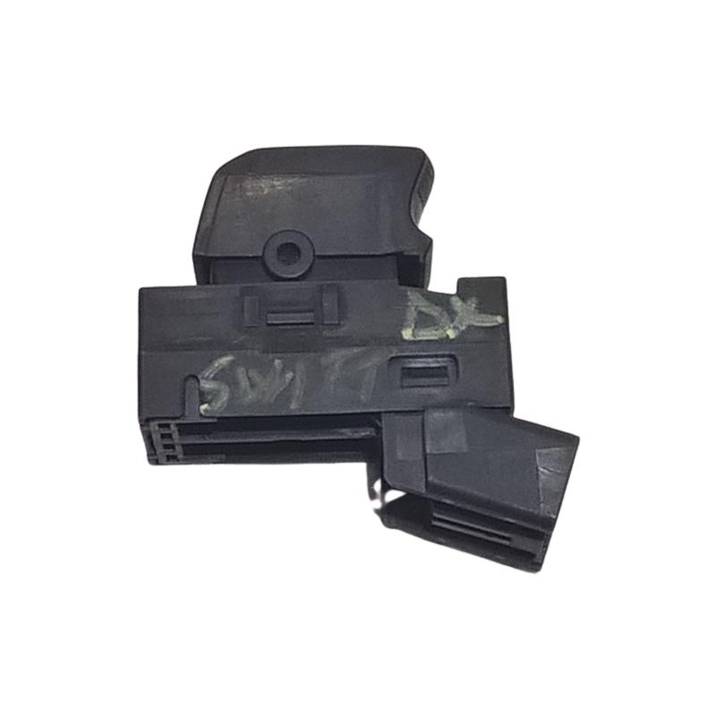 pulsante alzavetro ant dx suzuki swift 3799562J00000<br /><br />