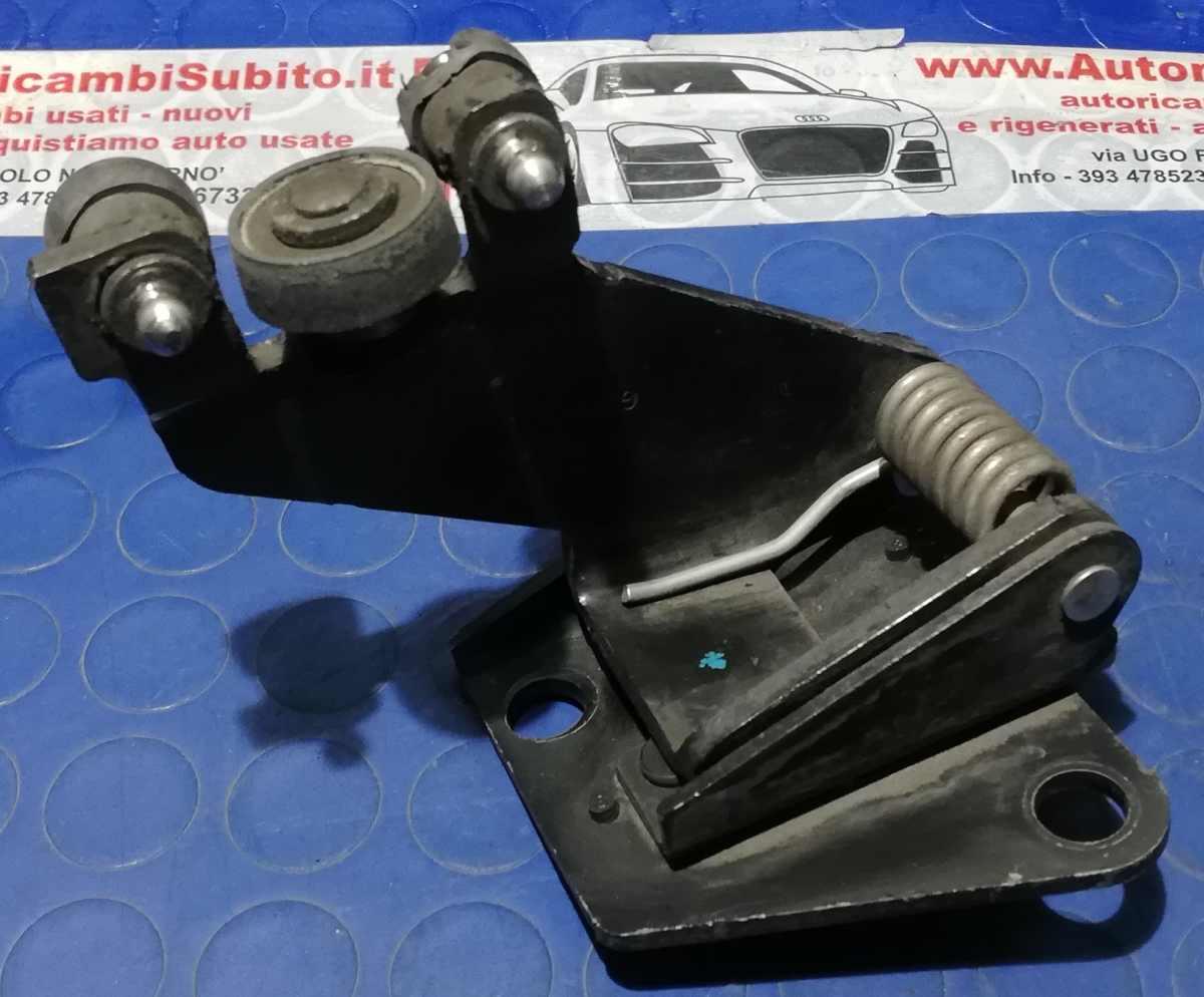 GUIDA SUPERIORE PORTIERA LATERALE SX LANCIA PHEDRA 2.2 JTD 2006 1485889080<br /><br /><br />