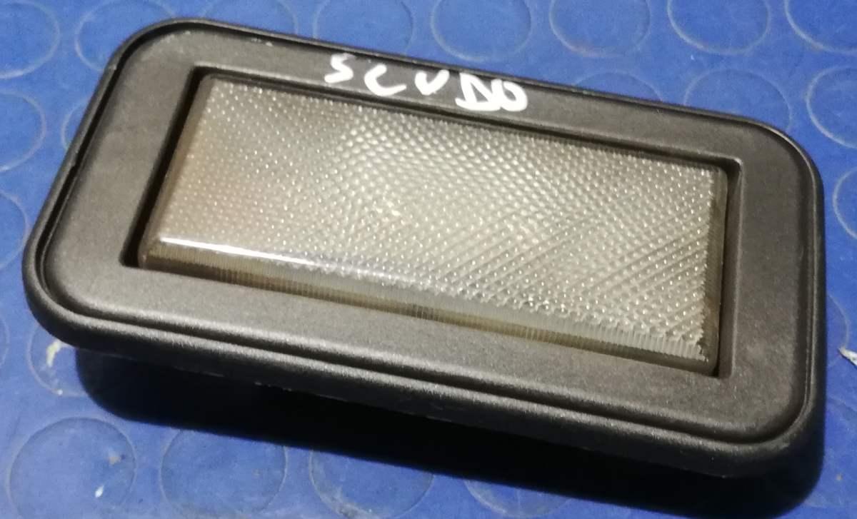 PLAFONIERA ANTERIORE FIAT SCUDO 2006 1479269899<br /><br /><br />