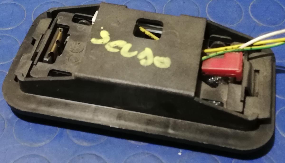 PLAFONIERA ANTERIORE FIAT SCUDO 2006 1479269899<br /><br /><br />