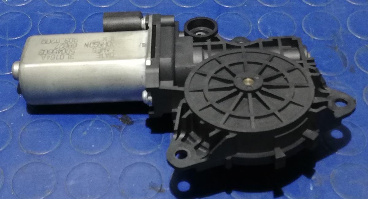 MOTORINO ALZAVETRO ANT DX FIAT IDEA 1.3 MJT 2007 46841278<br /><br /><br />