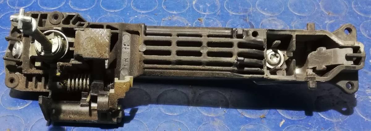 MANIGLIA ANT DX TOYOTA YARIS 2007 692100D060B0<br /><br /><br />