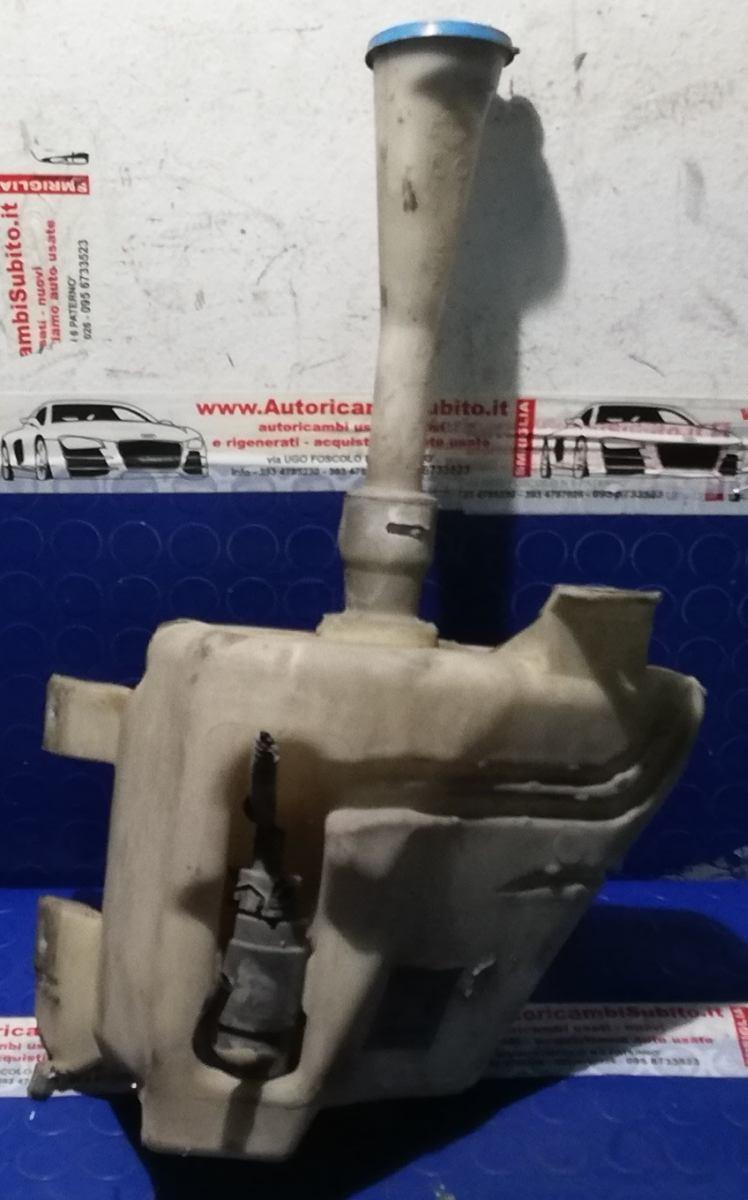 VASCHETTA ACQUA VETRI NISSAN PRIMERA 2006 28910AU300<br /><br /><br />