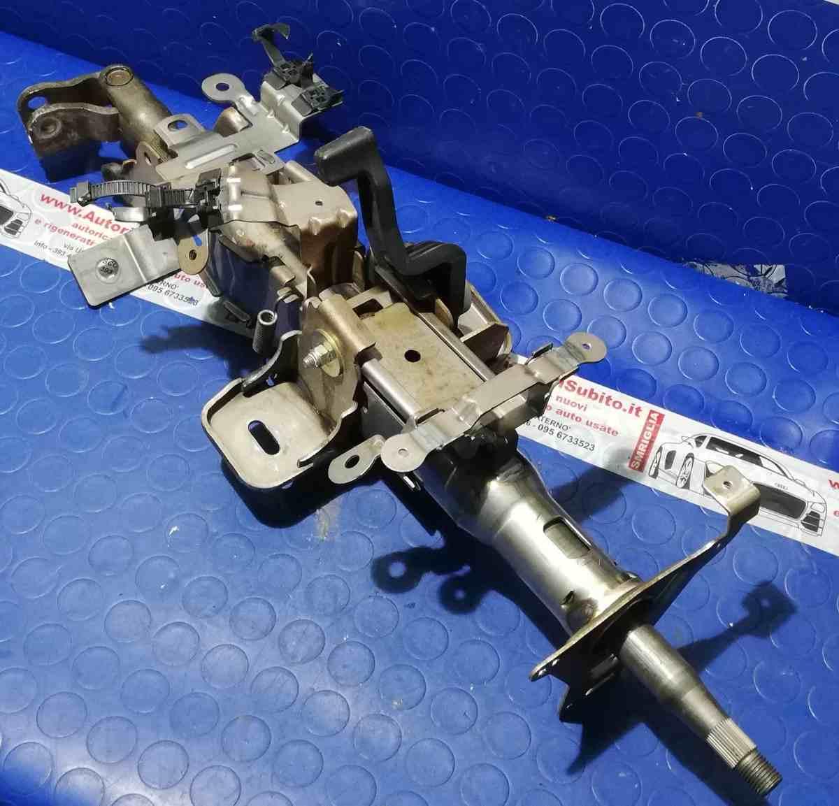 PIANTONE STERZO  NISSAN PRIMERA 2006 48810AV610<br /><br /><br />