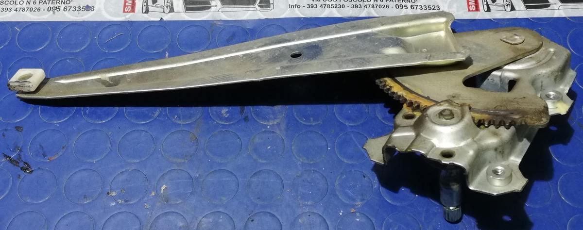 ALZAVETRO POST DX TOYOTA YARIS 2007 698300D120<br /><br /><br />