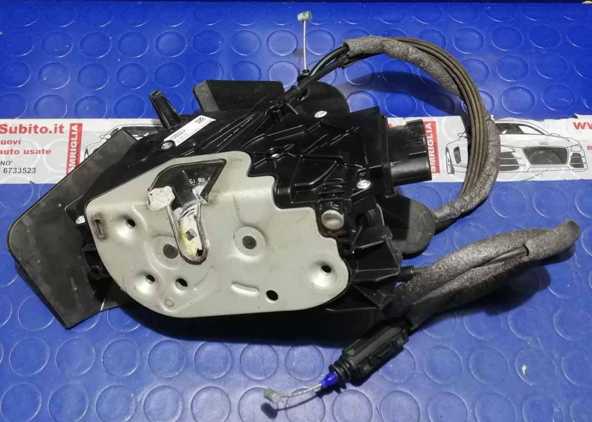 CHIUSURA PORTIERA POST SX FORD B-MAX 1.5 TDCi 75CV 2015 AV1AR26413AB<br /><br /><br />