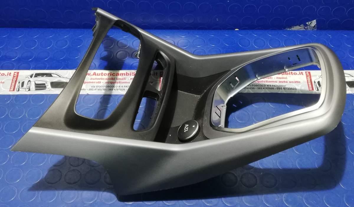 MODANATURA CENTRALRE FORD B-MAX 1.5 TDCi 75CV 2015 AV11R045H20<br /><br /><br />