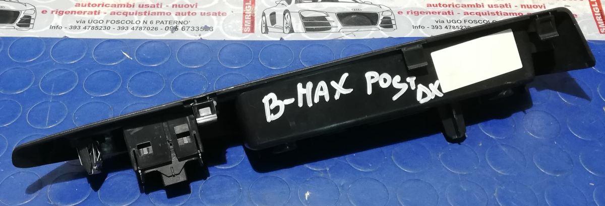 PULSANTE ALZAVETRO POST DX FORD B-MAX 1.5 TDCi 75CV 2015 1850432<br /><br /><br />
