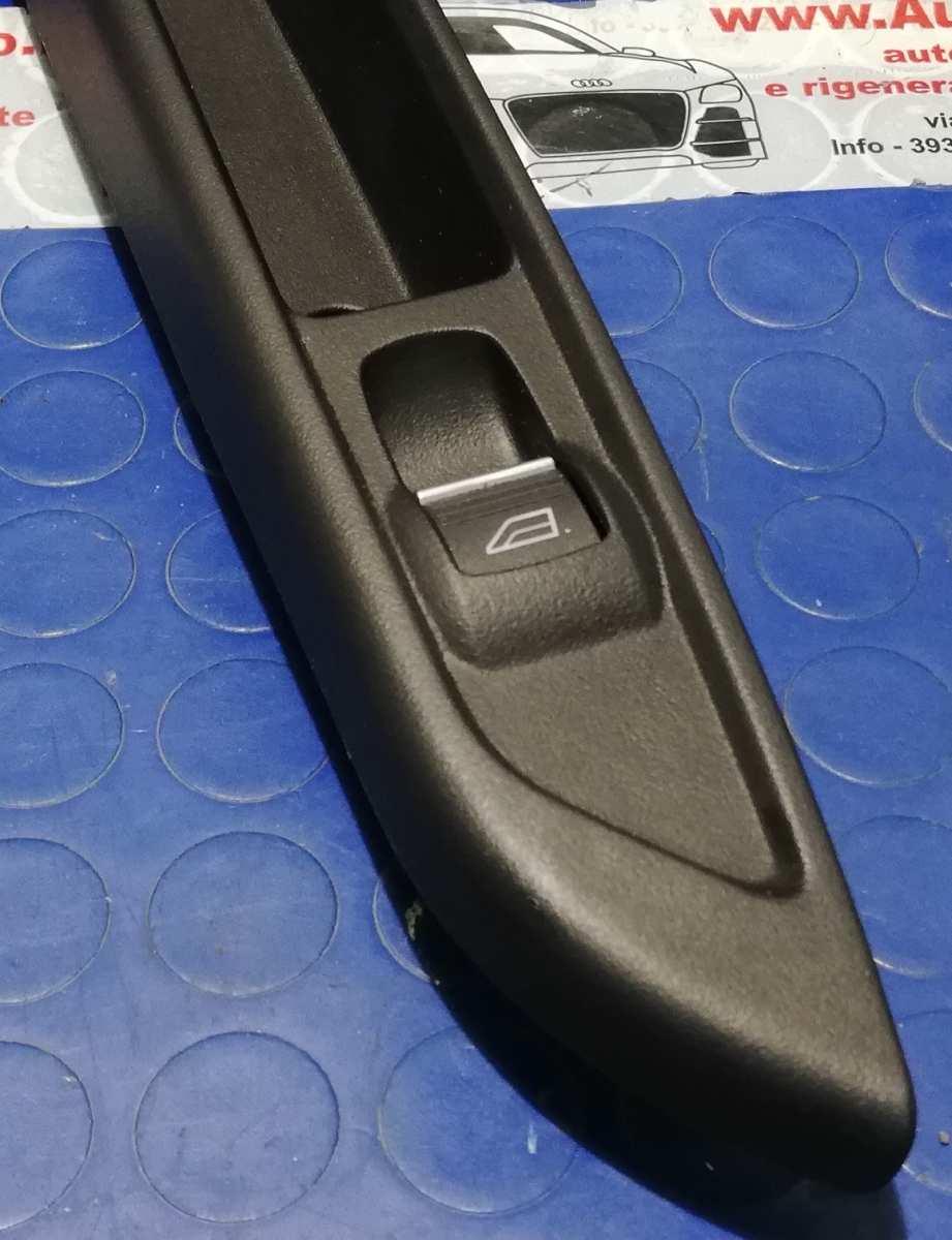 PULSANTE ALZAVETRO POST DX FORD B-MAX 1.5 TDCi 75CV 2015 1850432<br /><br /><br />