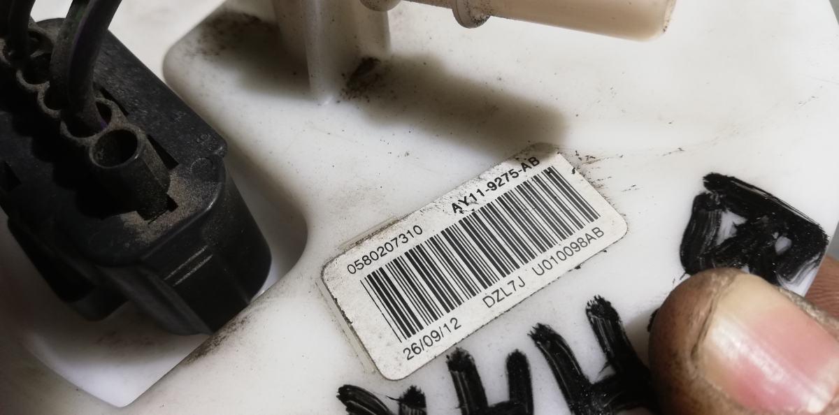 POMPA CARBURANTE FORD B MAX 2015 1.6 TDI AY119275AB<br /><br /><br />