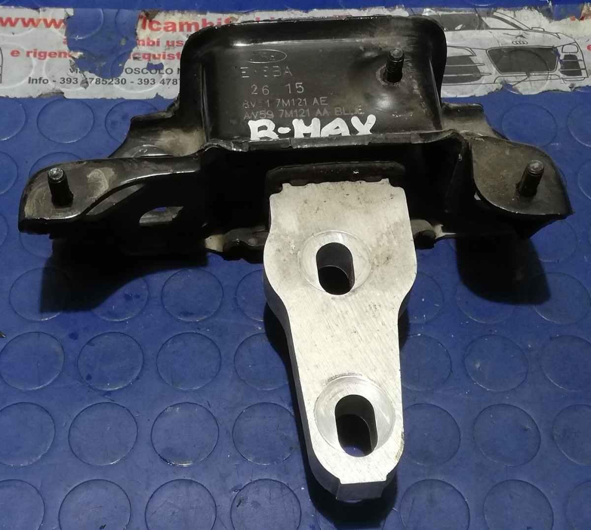 SUPPORTO MOTORE FORD B MAX 2015 1.6 TDI  8V517M121AE<br /><br /><br />