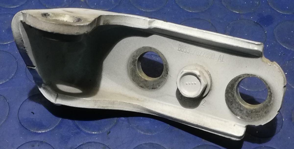 CERNIERA PORTIERA DX ALTA FORD B MAX 2015 1.6 TDI BB537822800<br /><br /><br />