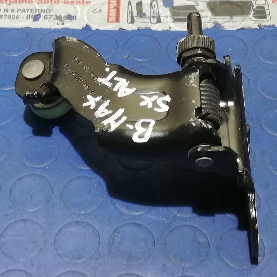 CERNIERA SUPERIORE POST SX FORD B MAX 2015 1.6 TDI AV11R25029AC<br /><br /><br />