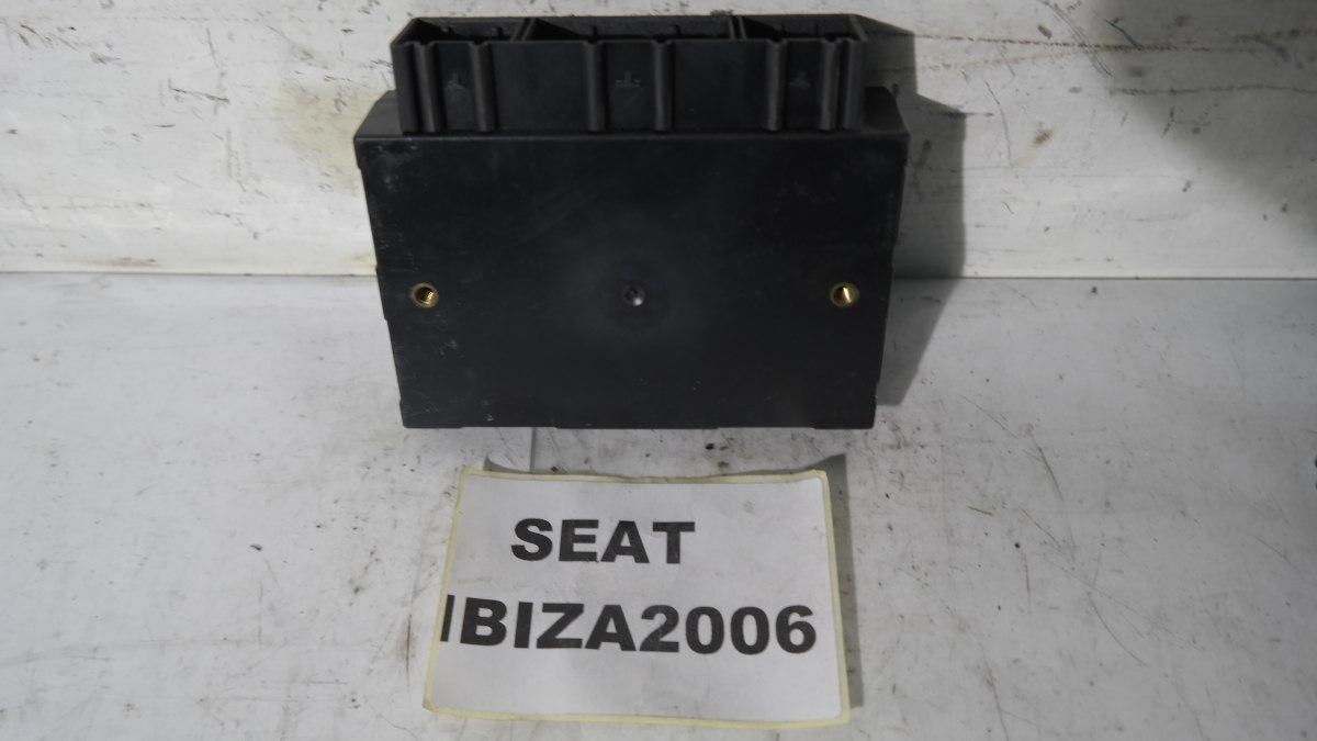 Seat ibiza 1400 bz 16v 6q0959433e centralina hella