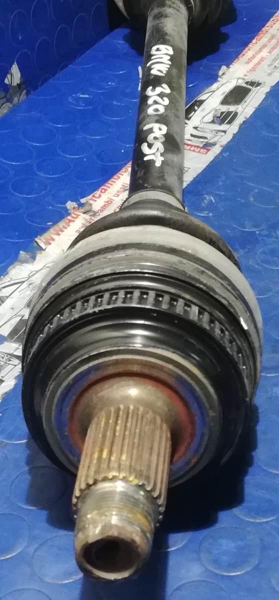 SEMIASSE POST BMW SERIE 3 2003 7512143A103<br /><br /><br />